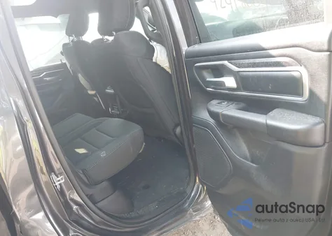 2022 Ram 1500 Big Horn 4X4 6'4 Box из США, поврежденный, VIN 1C6SRFBT3NN116559